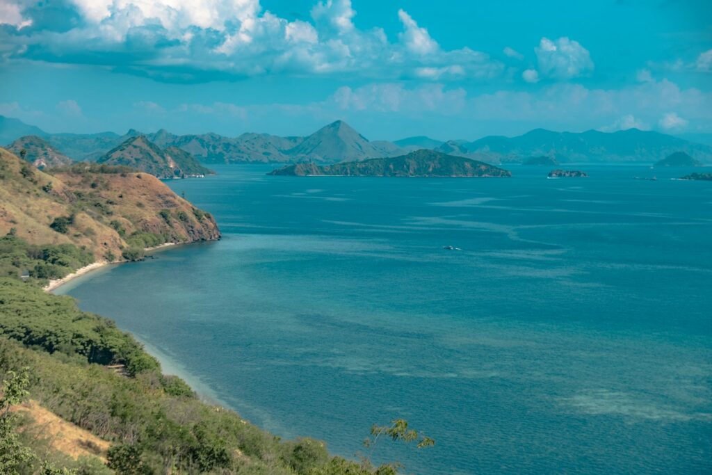 Komodo Snorkeling Tour Prices 2026: Every Cost Itemized Honestly